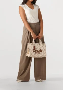 COACH handtas maxi signature canvas cargo tote beige