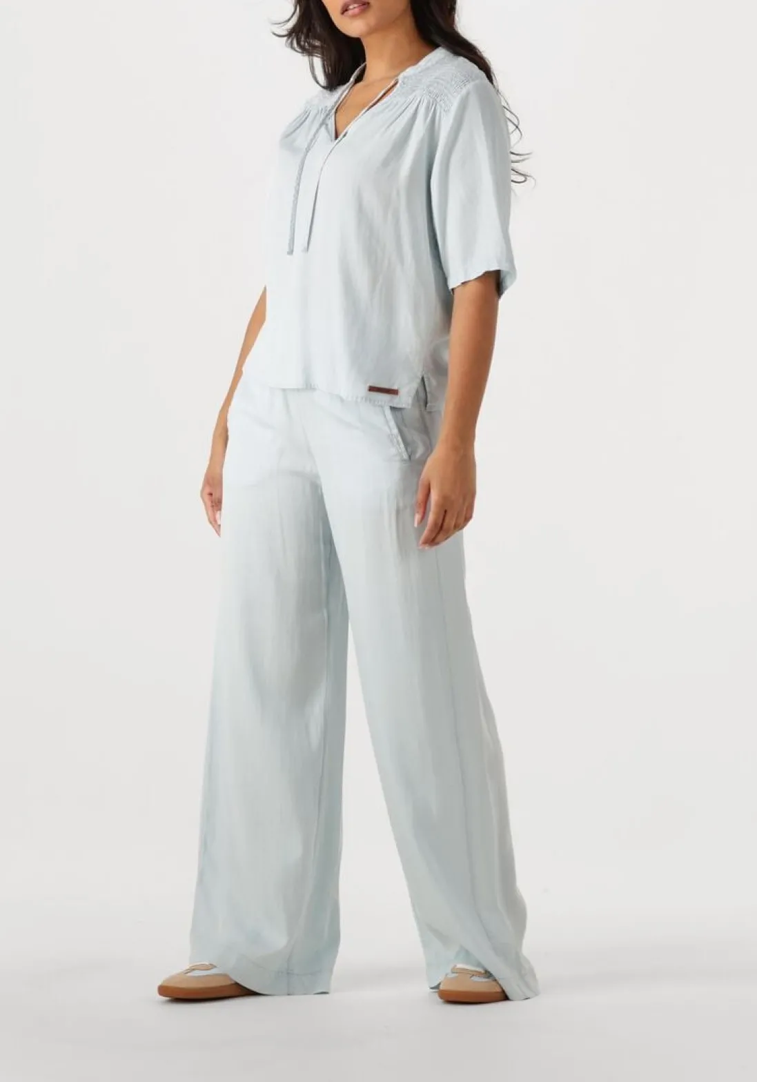 MRP e lage sneakers a1358 blauw Sale