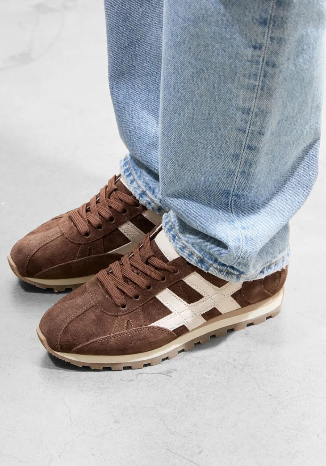 HOGAN e lage sneakers h671 allacciato bruin Online