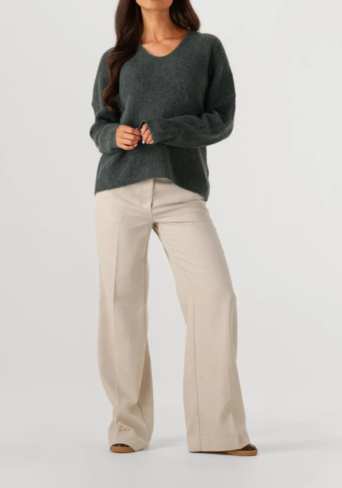 NUBIKK e lage sneakers ray owen studs bruin Hot