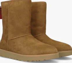 UGG vachtlaarzen w classic short logo zip camel Best