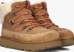 UGG snowboots classic alpine lace-up cognac Sale
