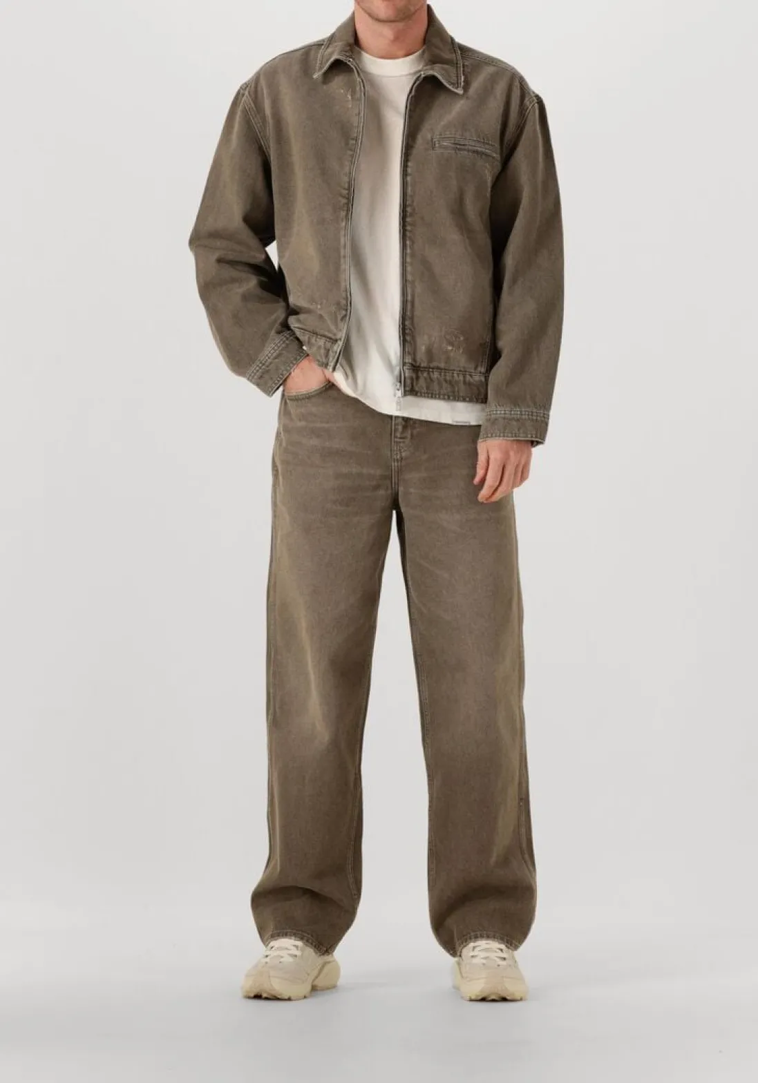 REPRESENT lage sneakers storm runner creme Hot