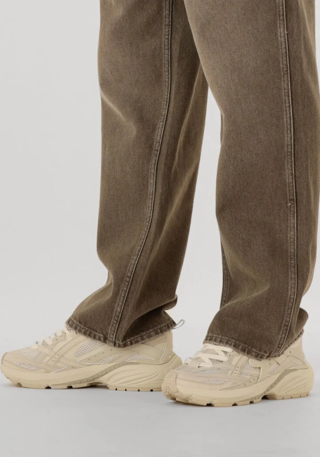 REPRESENT lage sneakers storm runner creme Hot