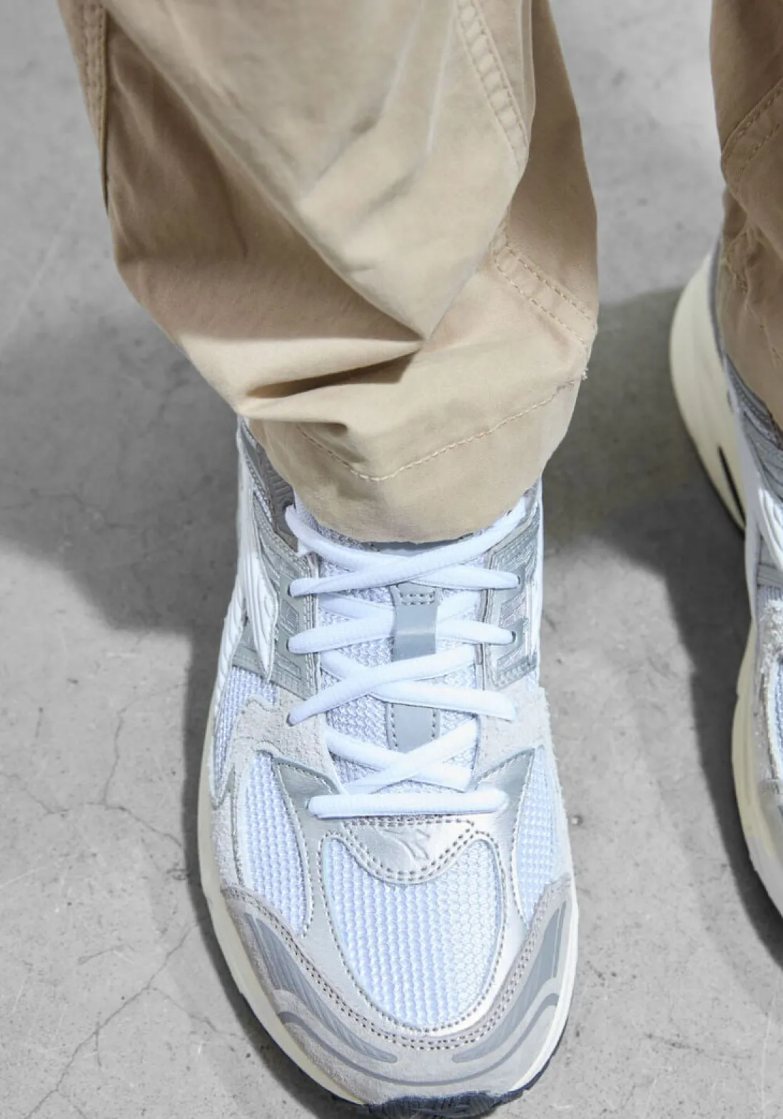 DIADORA grijze lage sneakers mesh combi runner grijs