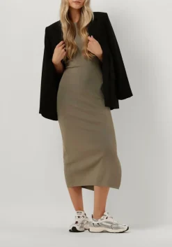 GESTUZ e midi jurk briellegz sl rib dress groen Sale