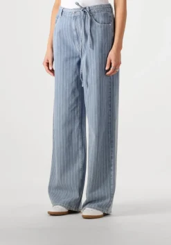 SECOND FEMALE e straight leg jeans layne jeans lichtblauw Outlet