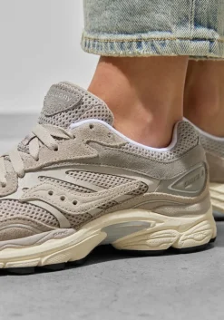 SAUCONY lichtgrijze lage sneakers progrid omni 9 lichtgrijs Hot