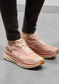 HOKA lage sneakers clifton 9 roze Online