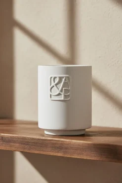 AUGUST & PIERS te geurkaarsen muse 90gr - scented candle wit Sale