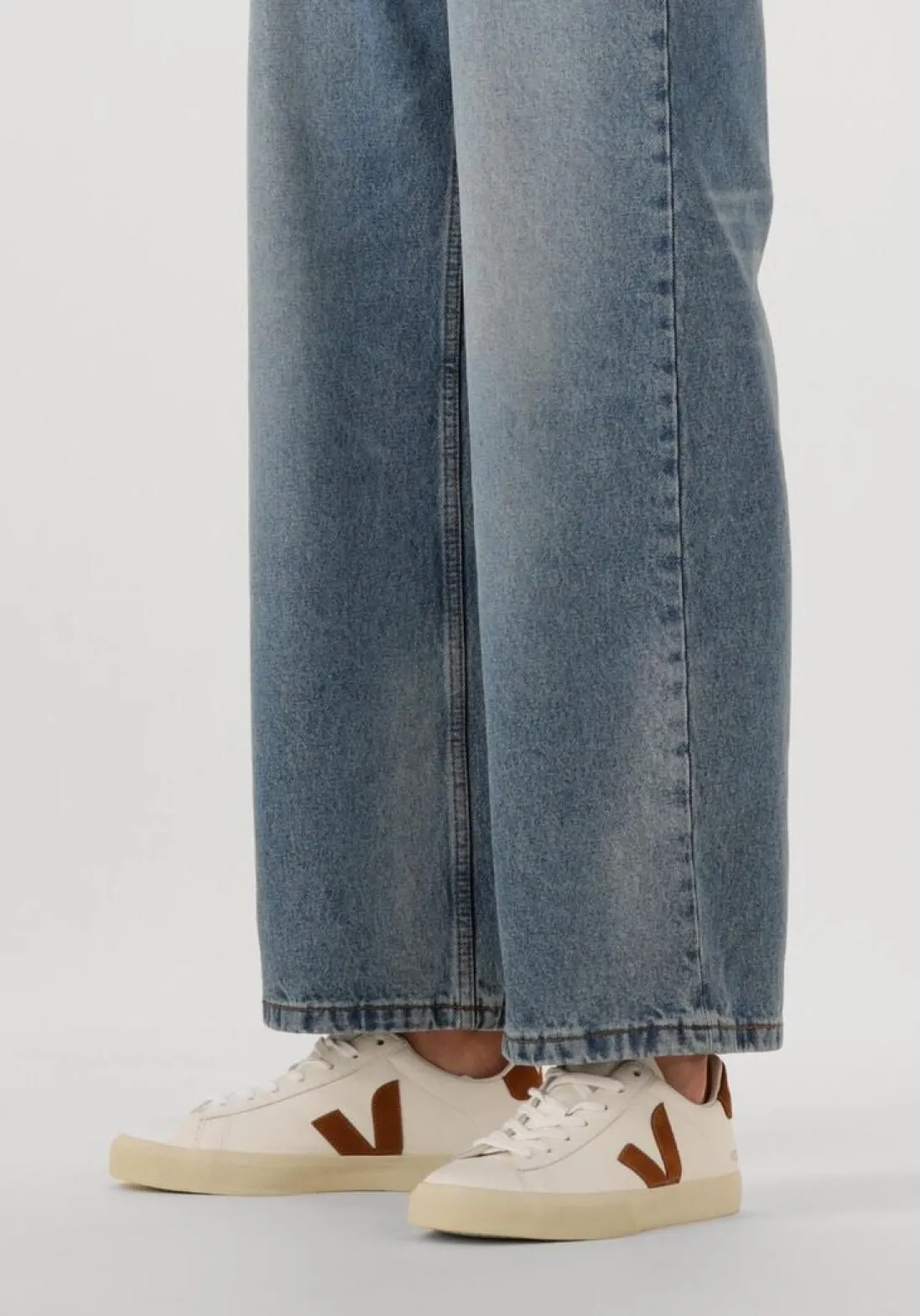 VEJA te lage sneakers campo wit Best