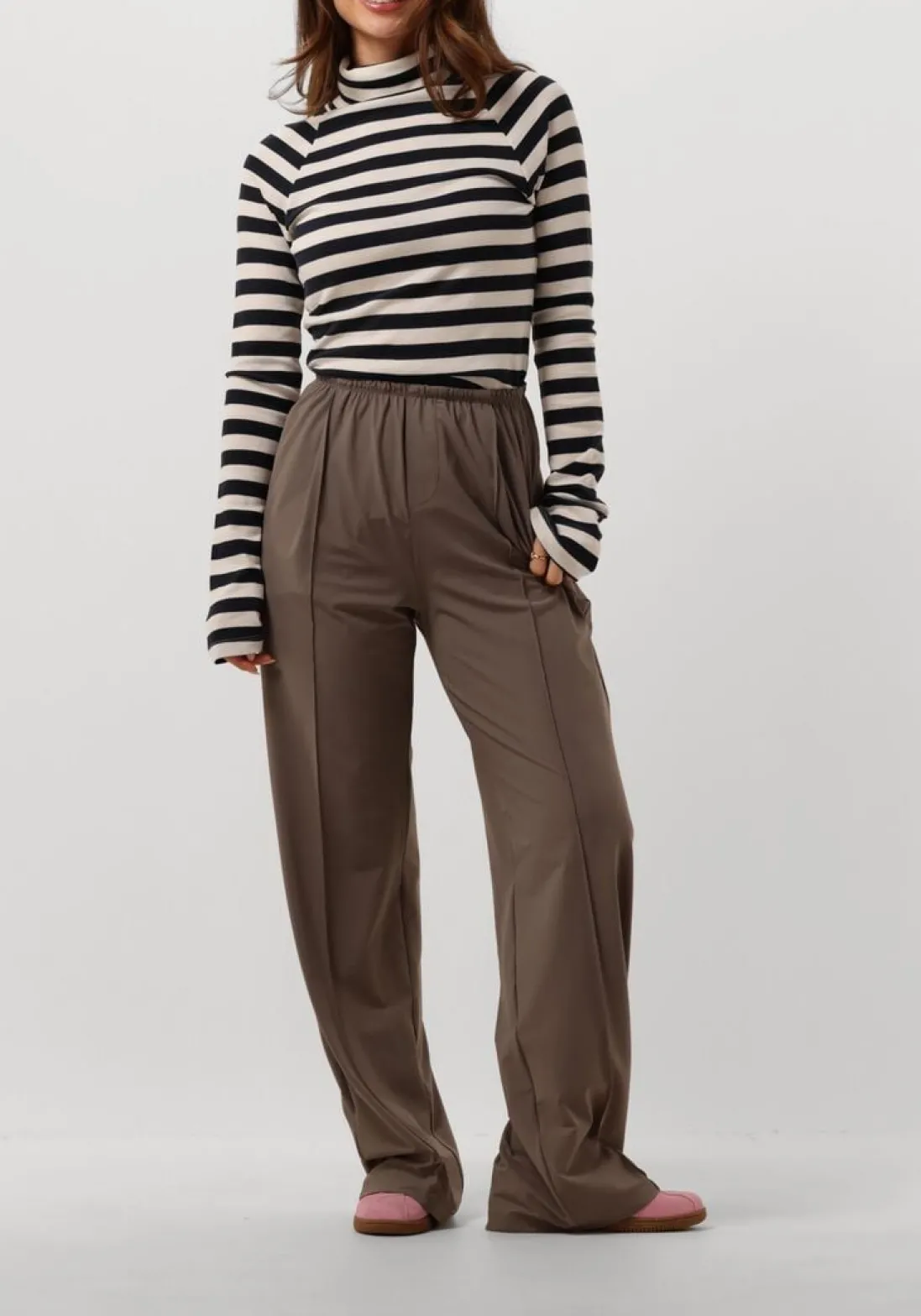 PENN & INK coltrui 097 coll neck zand Sale