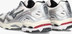 MIZUNO en lage sneakers wave rider 10 premium dames zilver Hot
