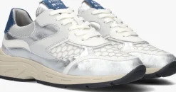 PIEDI NUDI en lage sneakers talla 04.03 zilver Clearance