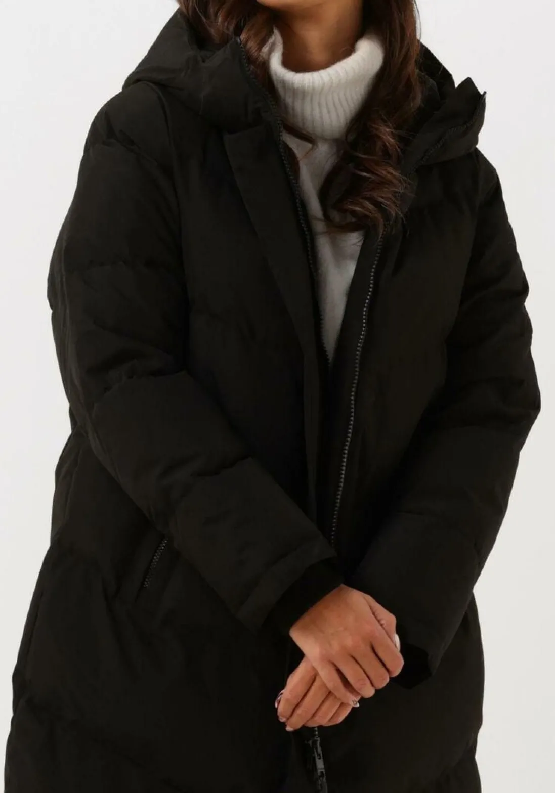 ELVINE e gewatteerde jas naemi zwart