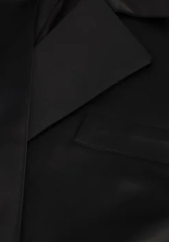 GESTUZ e blazer yacminegz short blazer zwart