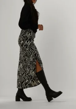 GESTUZ e blouses rifagz puff blouse noos zwart Online