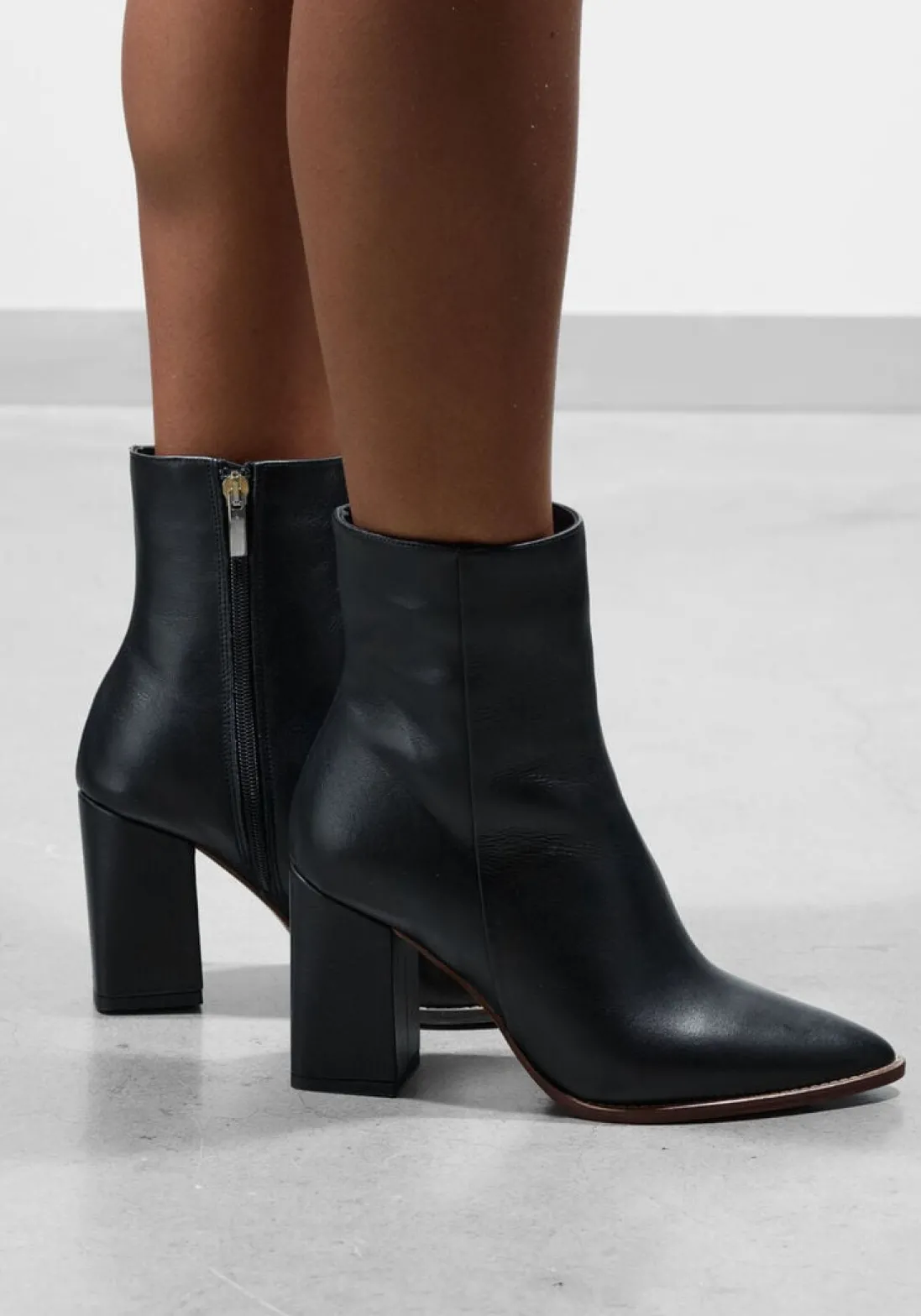 LINA LOCCHI e enkellaarsjes 46994 zwart Online