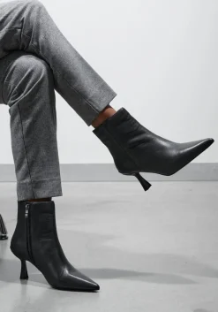 STEFANO LAURAN e enkellaarsjes botin zwart Best