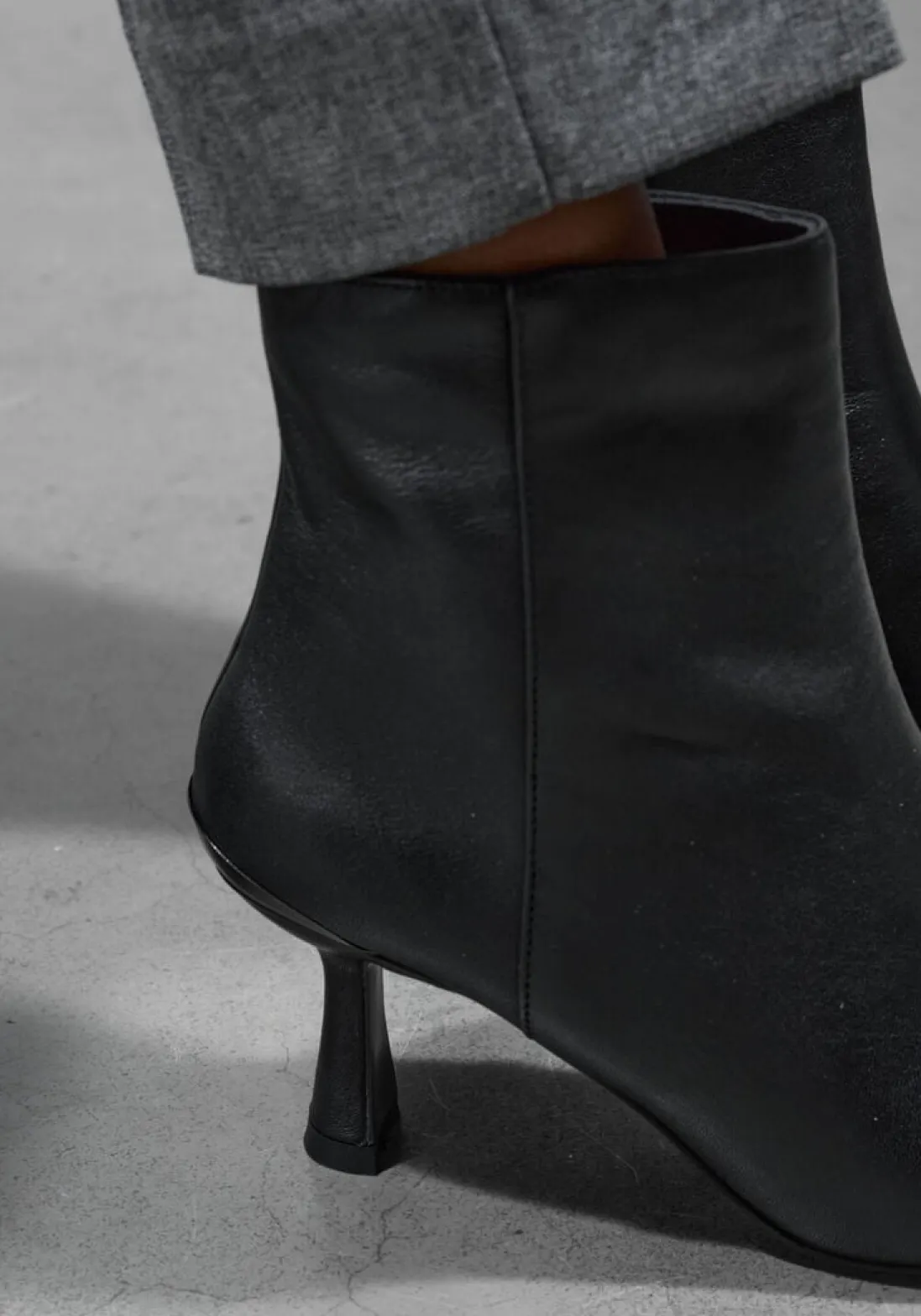 STEFANO LAURAN e enkellaarsjes botin zwart Best