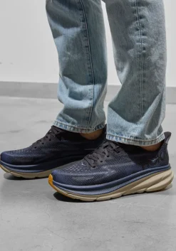 UGG e vachtlaarzen classic ultra mini maxi curly zwart Hot